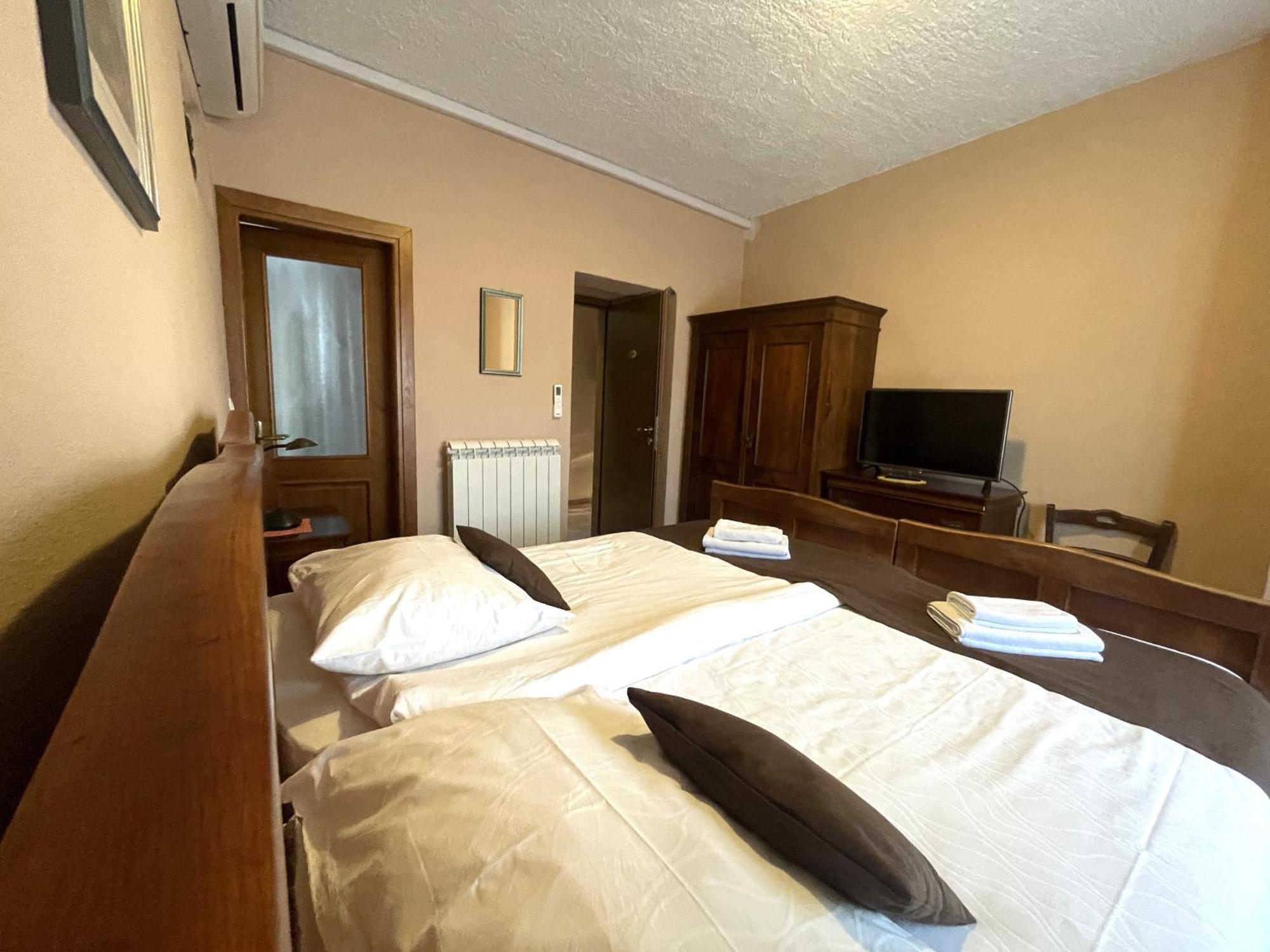 Hisa Stekar Villa Kojsko Oda fotoğraf